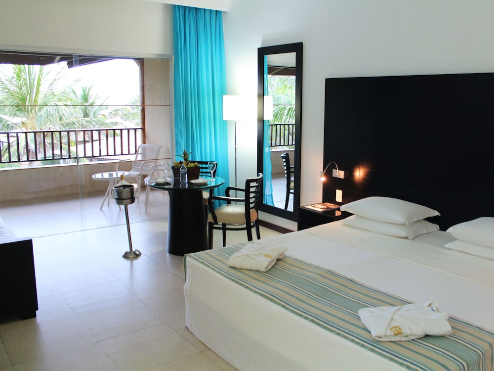 Deluxe Room - Photo 3