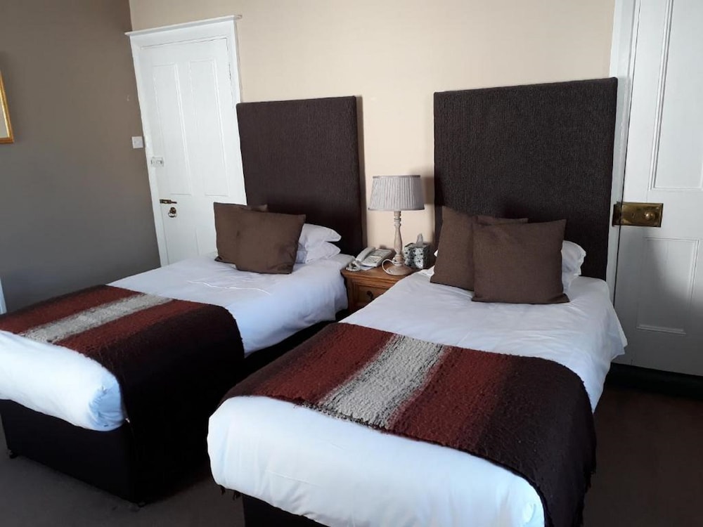 Standard Twin Room photo 3
