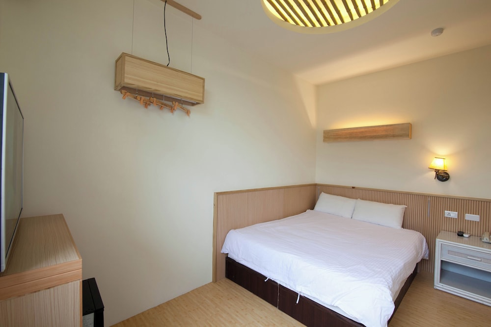 Basic Double Room photo 3
