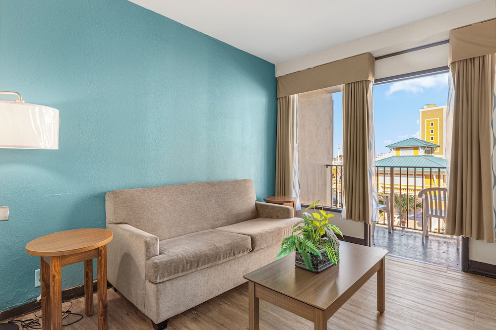 Ocean View Suite Double Beds Non-Smoking photo 3