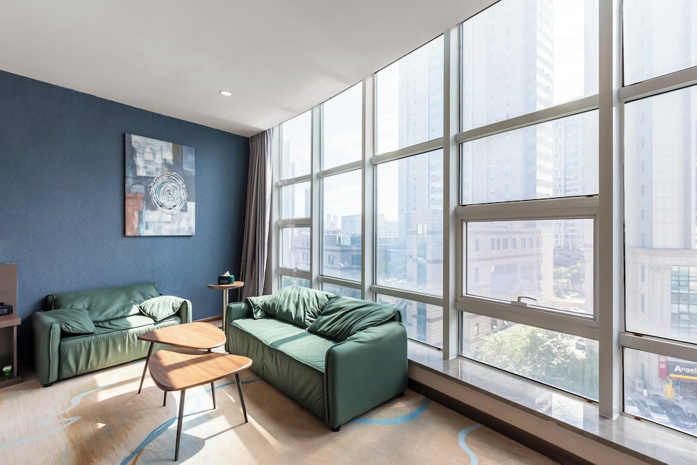 Suite (Coin Building View) photo 3