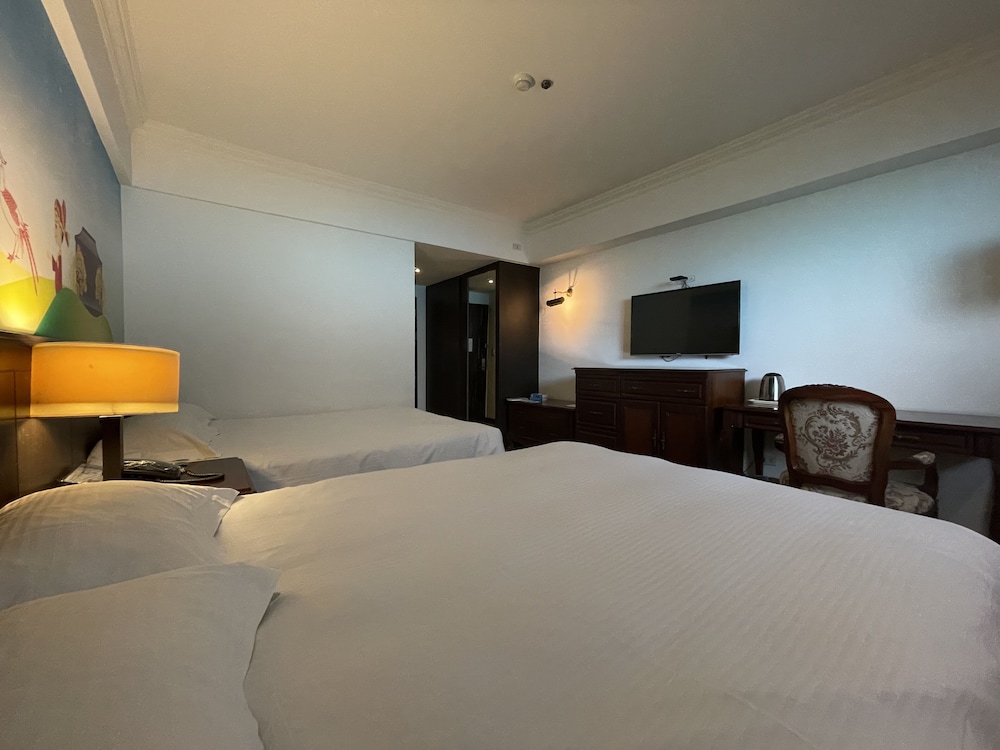 Superior Quadruple Room photo 2