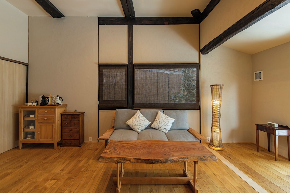 Luxury Suite, Accessible, Balcony