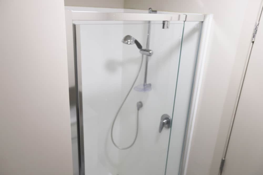 Deluxe Double Room with Private Bathroom photo 3