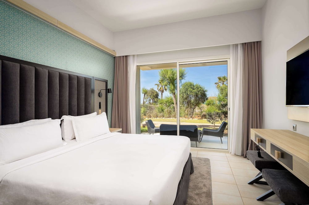 Junior Suite, Balcony, Garden View