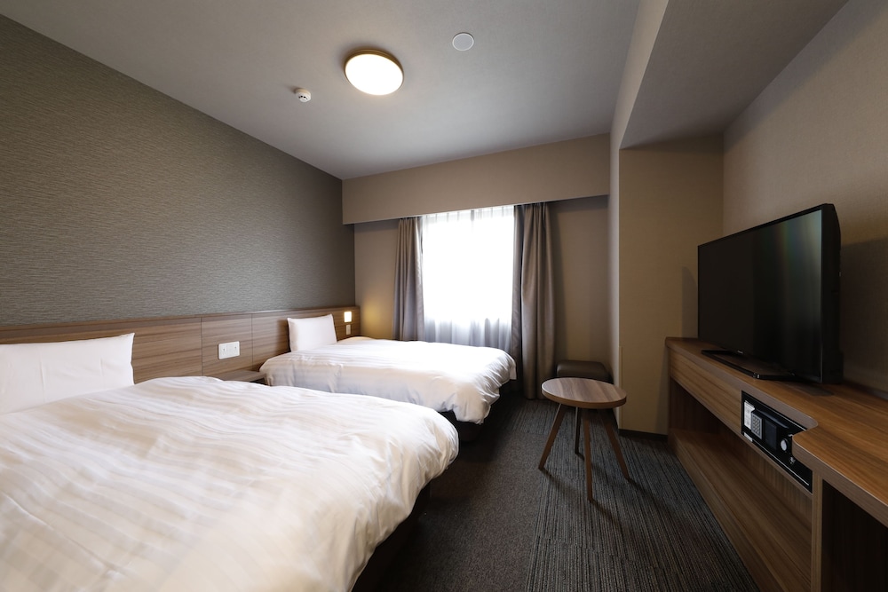 Twin Room, Minimum 2 Nights Stay Without Housekeeping - Photo 1