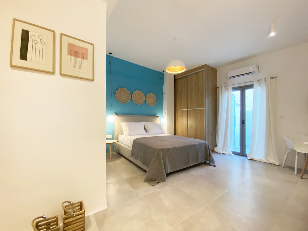 Executive Triple Room