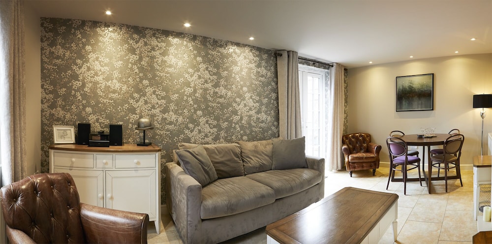 Lyceum Cottage (Pet-Friendly)