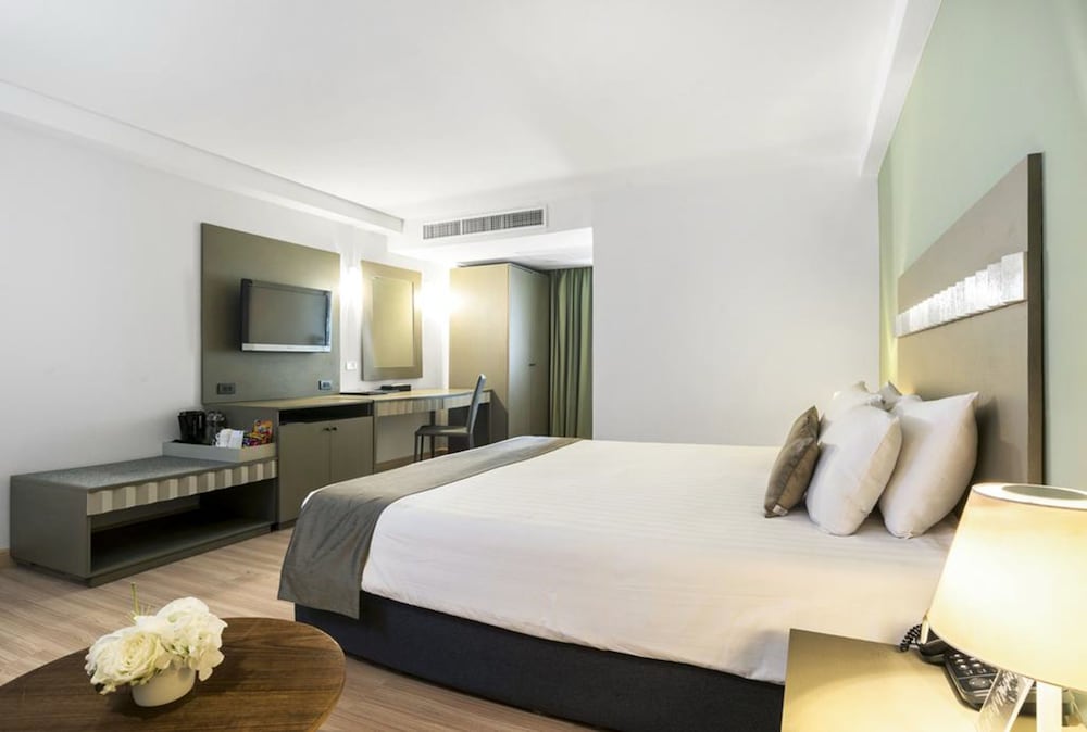 Deluxe Double Room photo 2