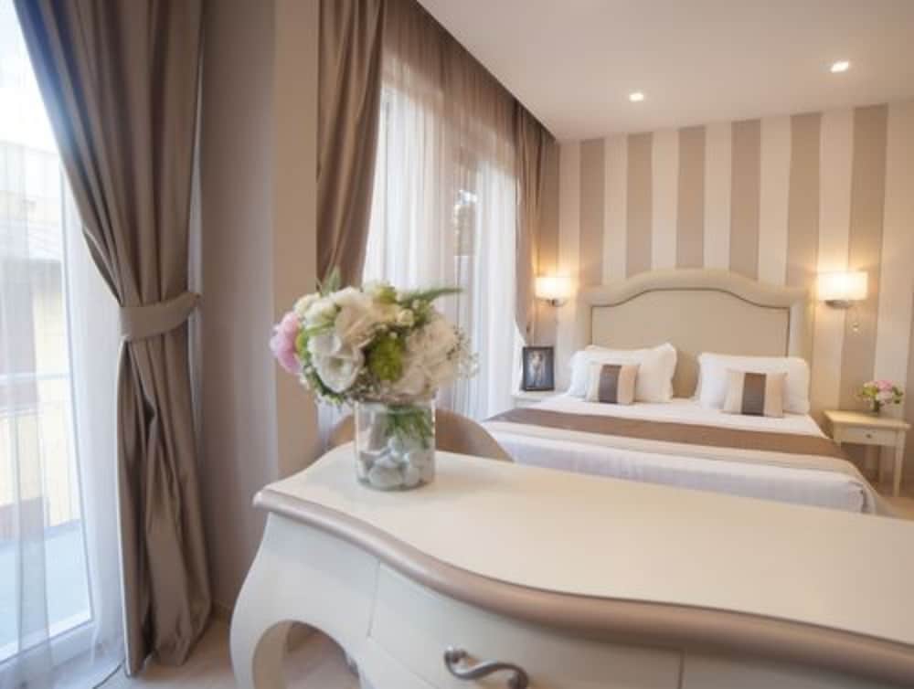 Executive Room photo 1
