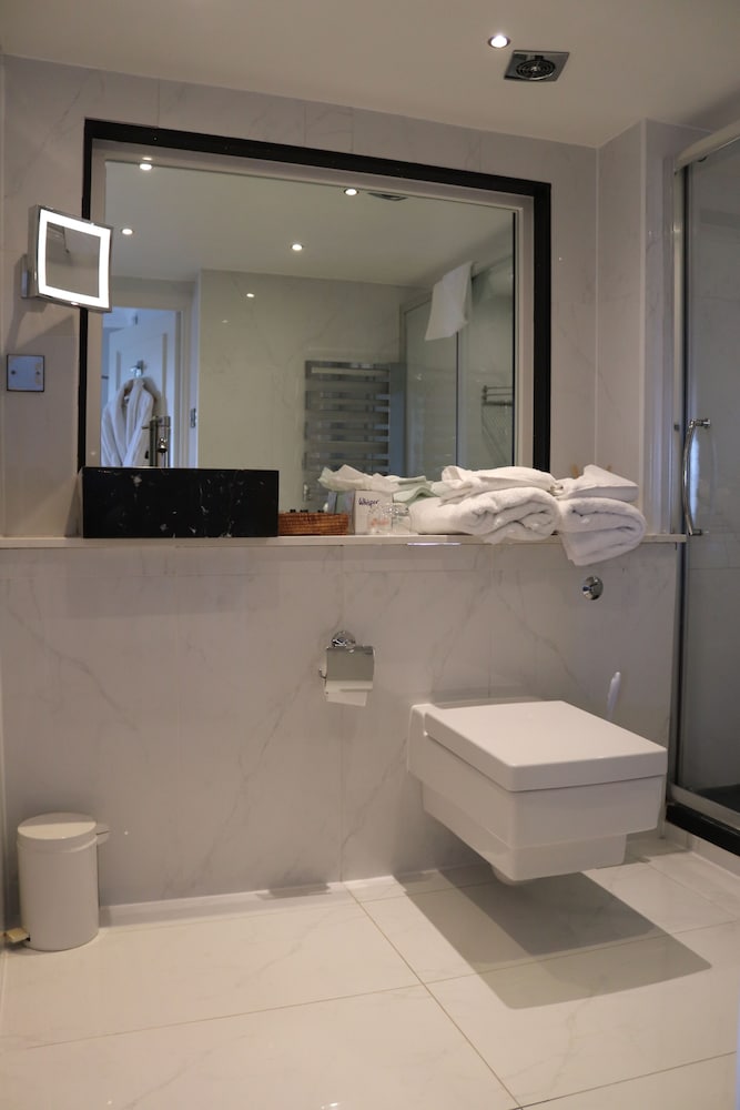 Standard Double Room - Photo 5