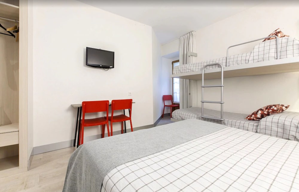 Triple Room photo 2