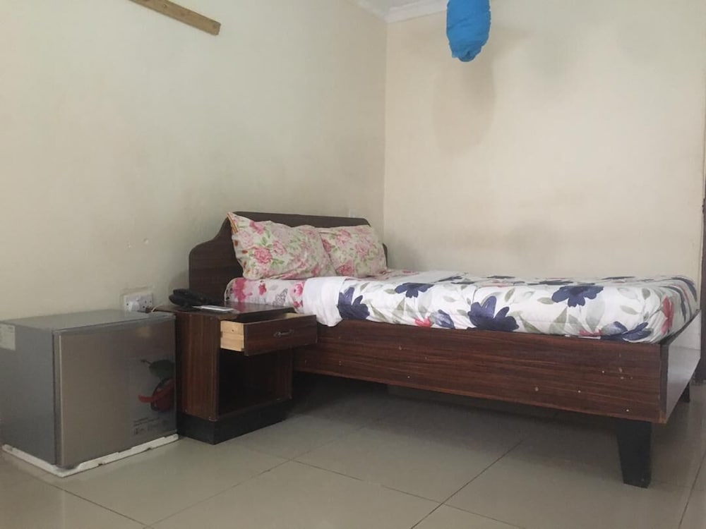 Basic Double Room photo 1