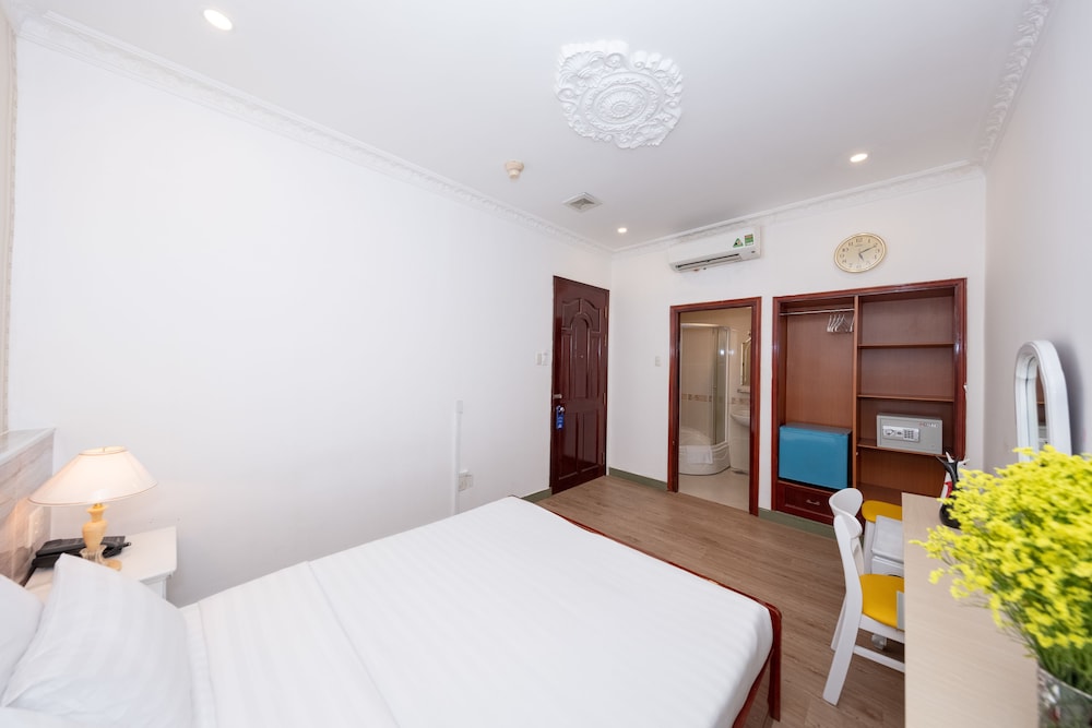 Deluxe Double Room photo 2