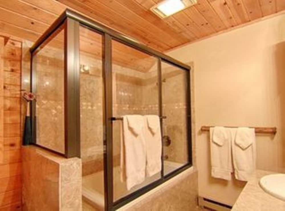 Condo, 4 Bedrooms photo 2