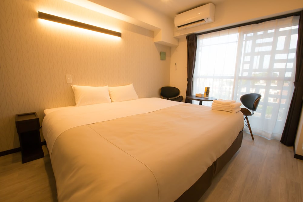 Double Room, Non Smoking - Photo 62