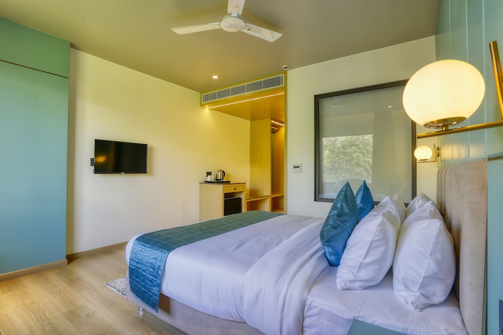 Executive Room - Photo 5