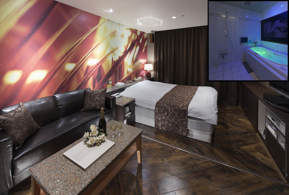 Double Room (Standard) photo 1