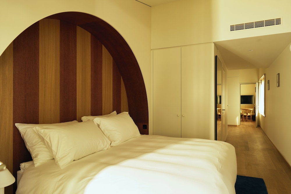 Family Suite, Balcony photo 1