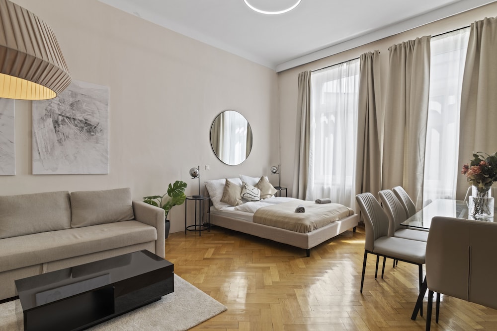Apartment (2)