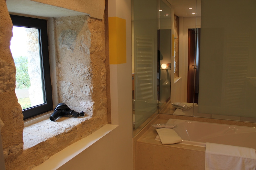 Deluxe Double Room - Photo 2