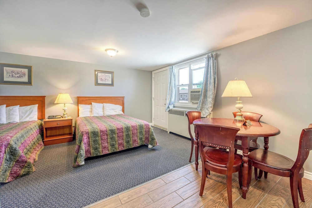 Premium Room, 2 Double Beds, Non Smoking, Kitchenette photo 2