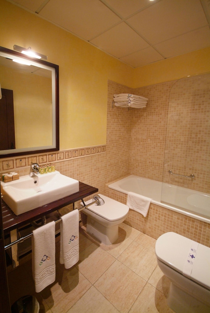 Apartment, 2 Bedrooms (For 4 People - Tickets To Caminito Del Rey Included) - Photo 7