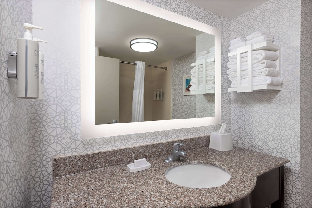 Available room
