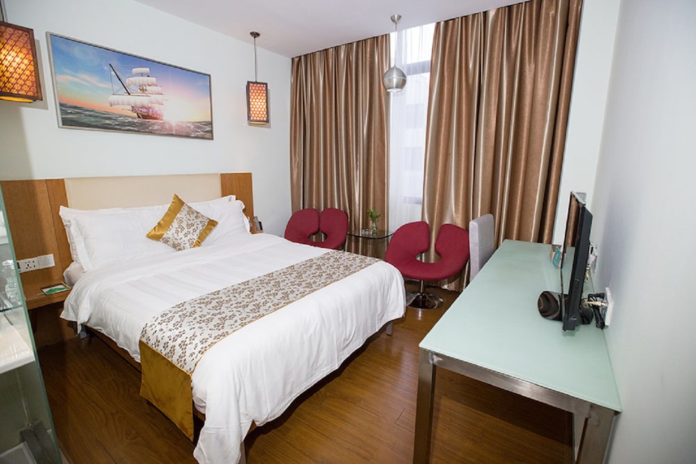 Superior King Room - Photo 1