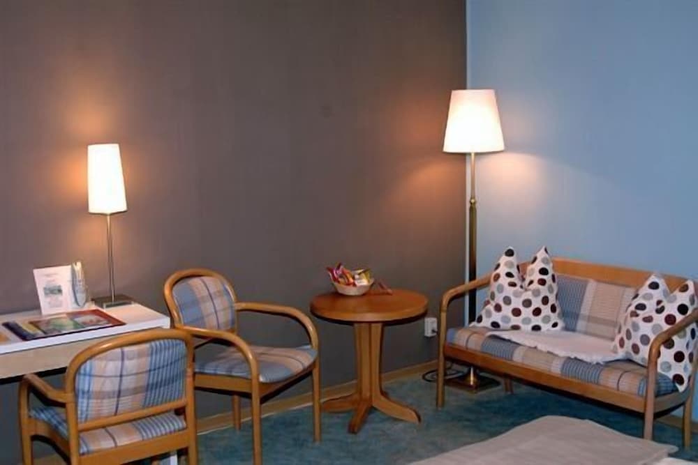 Economy Double Room photo 3