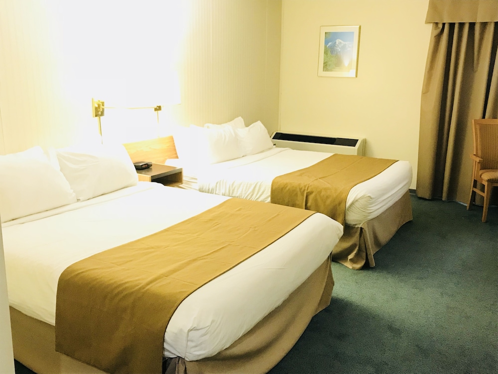 Standard Double Room, 2 Queen Beds photo 3