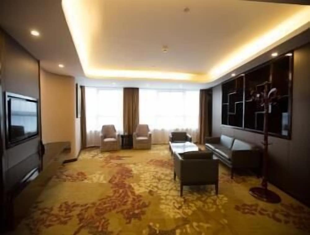 Suite, 1 King Bed, Non Smoking