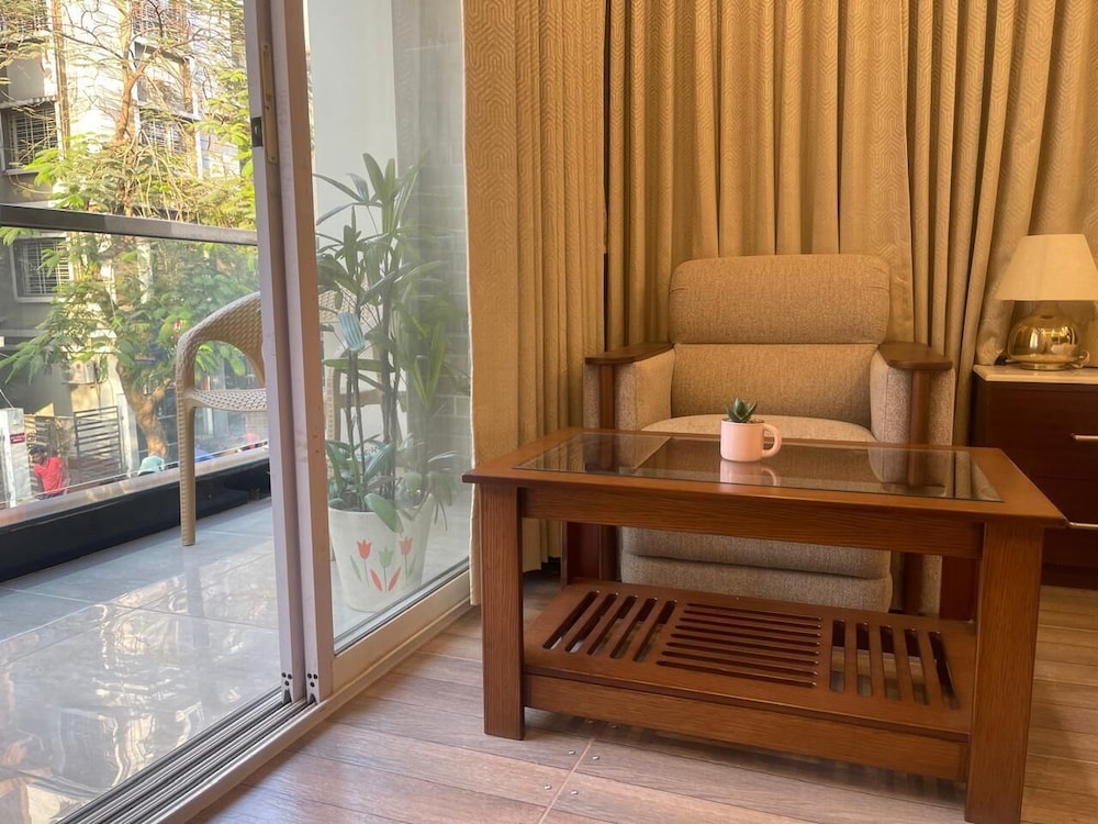 Deluxe Room, Balcony, City View
