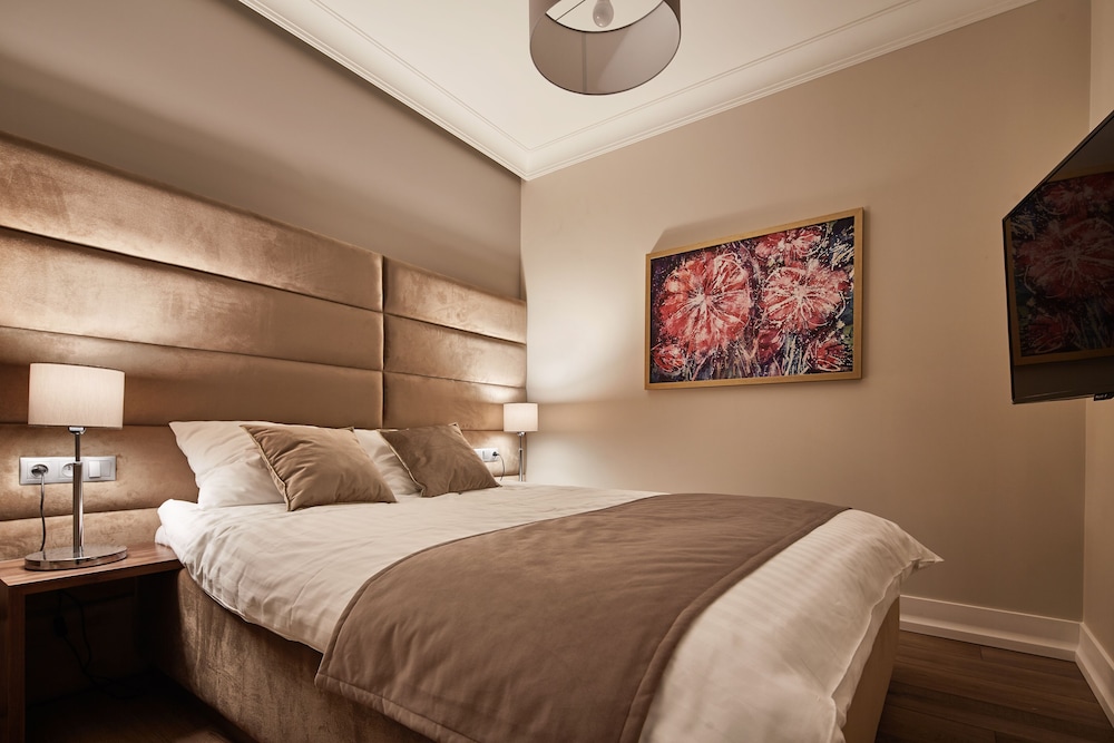 Grand Apartment, 2 Bedrooms, Terrace (Luxury) photo 1