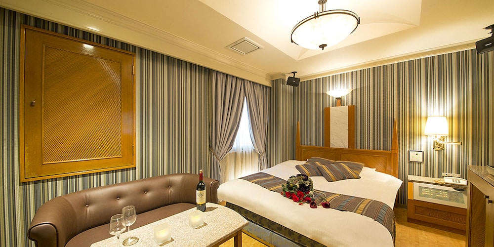 Economy Double Room - Photo 7