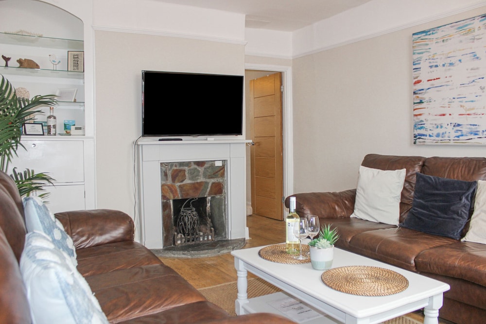 Cottage photo 2