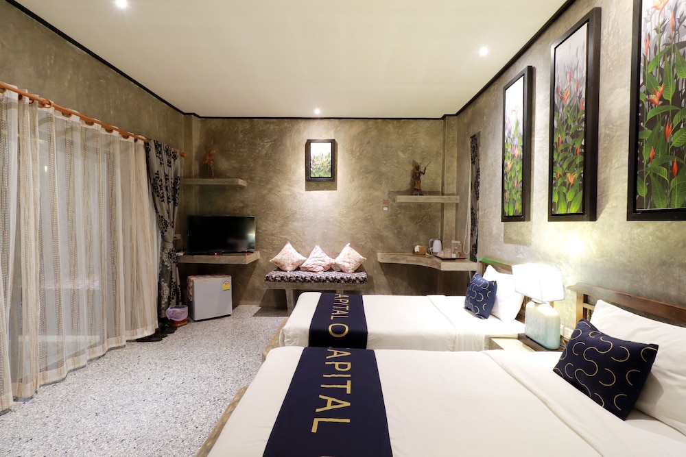 Deluxe Twin Room photo 2
