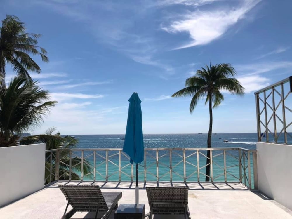 Ocean View Suite - Photo 15
