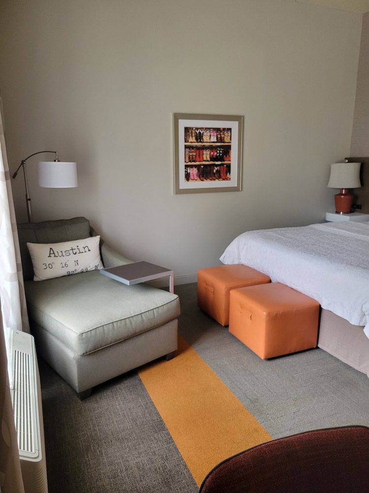 King Studio Suite