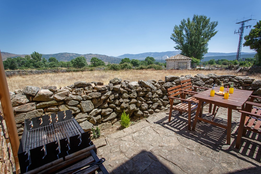 Classic House, Multiple Beds, Smoking, Courtyard View (Número 4) photo 3