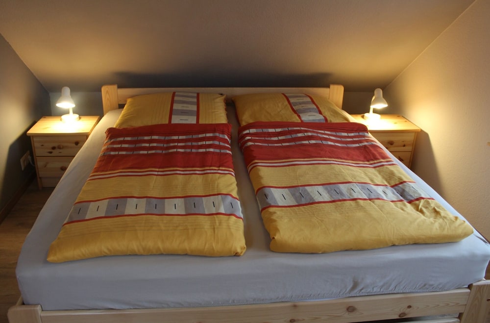 Classic Bungalow, 2 Bedrooms photo 3