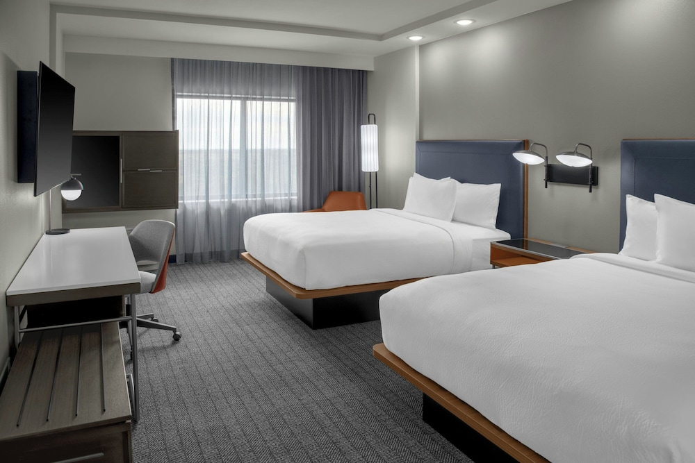 Room, 2 Queen Beds
