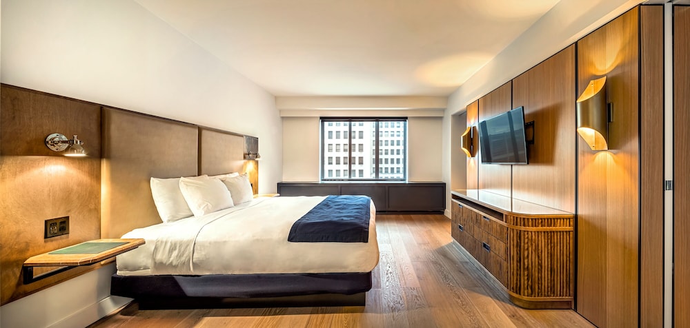 Standard Room, 1 King Bed - Photo 1