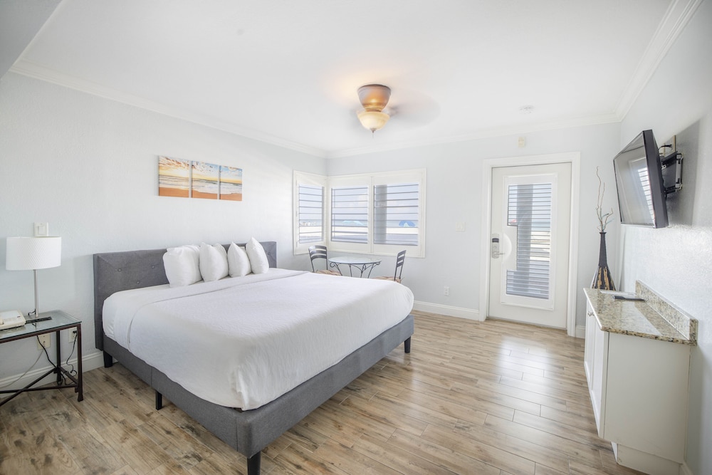 Standard Room, Beachside