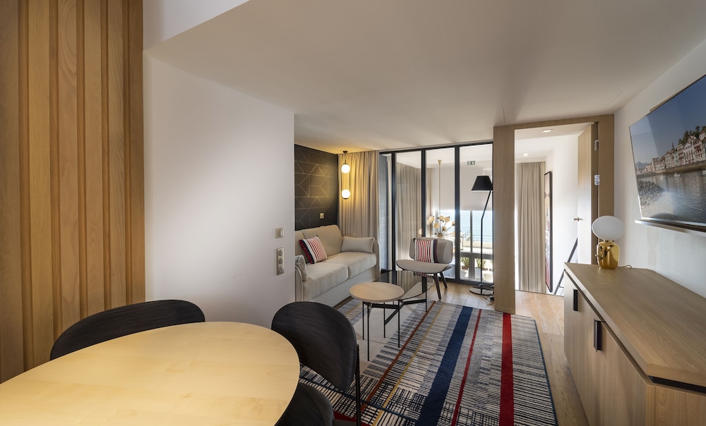 Duplex, Sea View - Photo 2