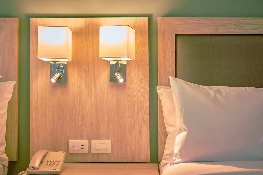 Room, 2 Double Beds, Non Smoking photo 2