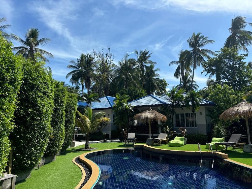 Deluxe Villa, Pool View