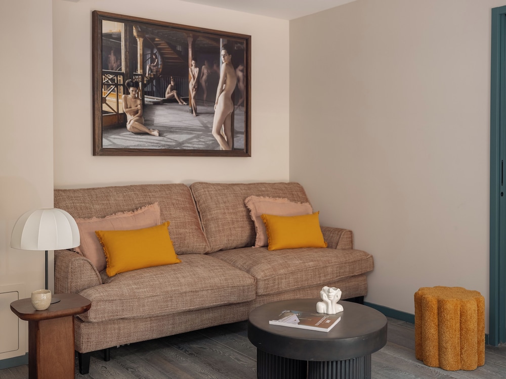 City Suite photo 2