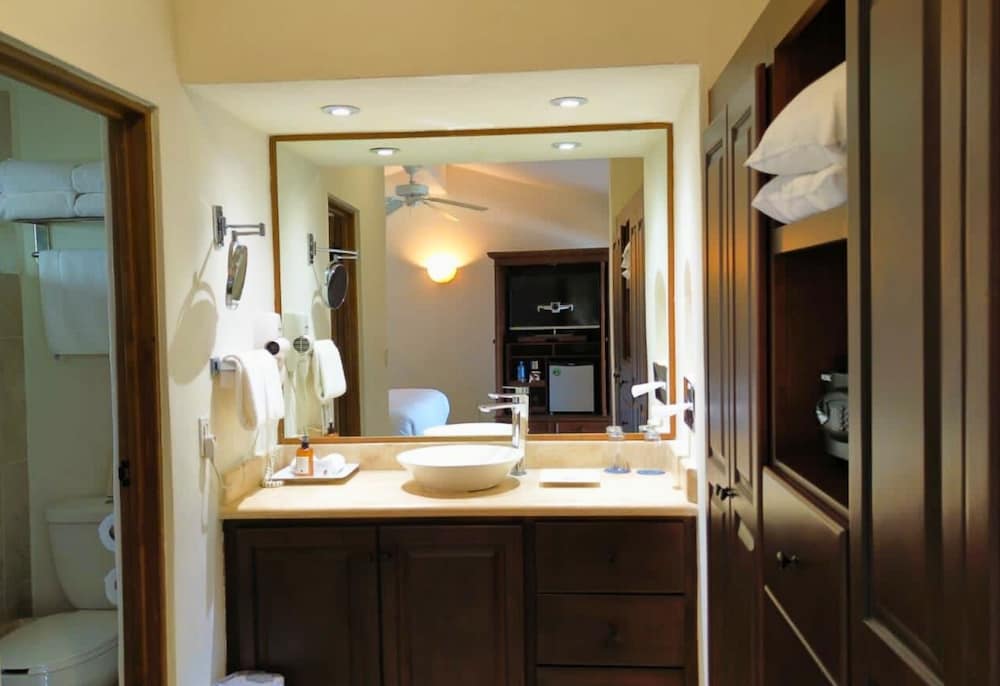 Deluxe Suite Double photo 2