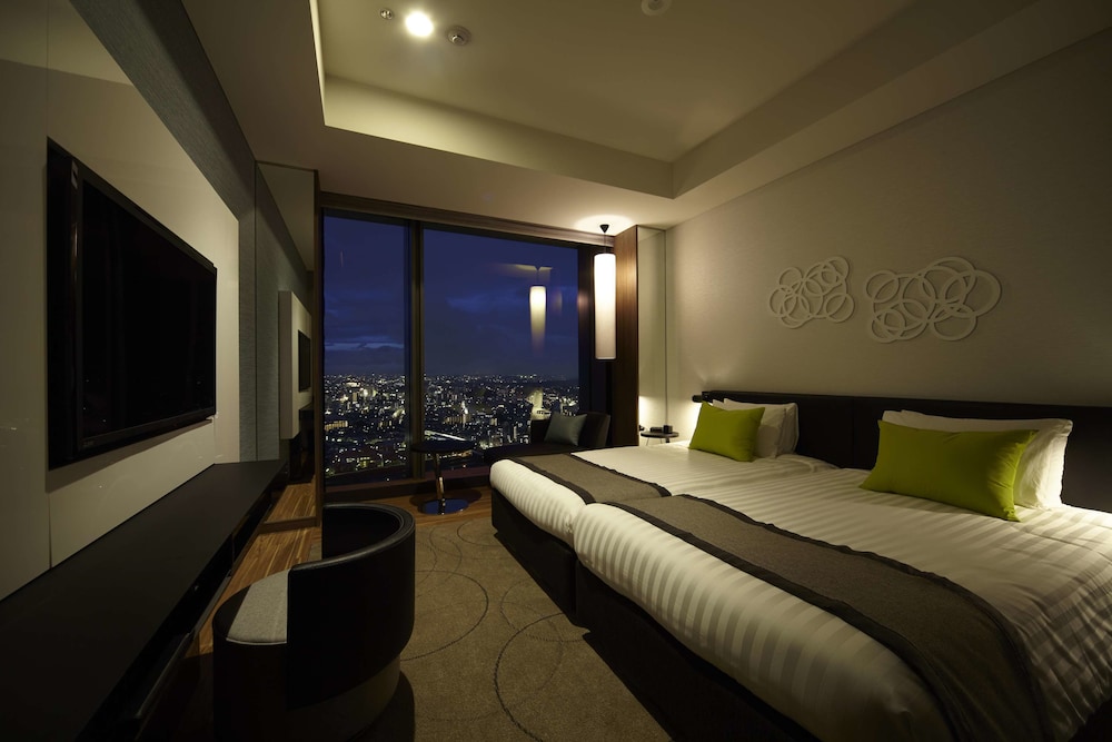 Superior Twin Room, Non Smoking, River View photo 2